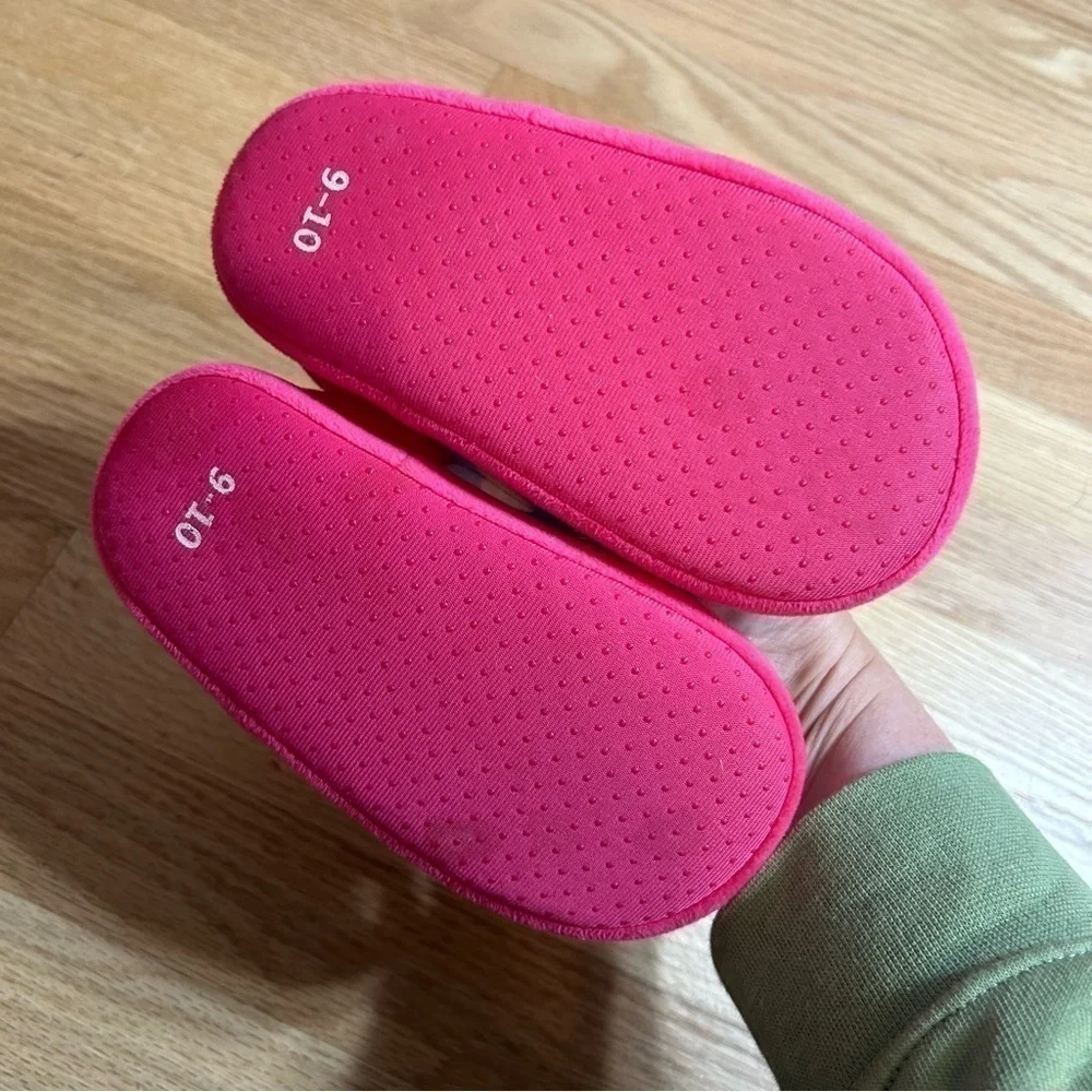 Baby Shark Pink Slippers 9 10 Girls Kids Toddler